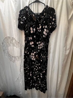 Madewell Black Floral Midi Dress with Puff Sleeves